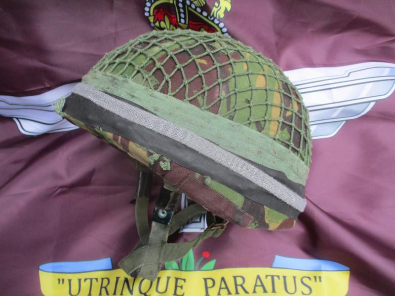 REAL m76 1980's era PARACHUTE REGIMENT PARATROOPER AIRBORNE FORCES PARA HELMET